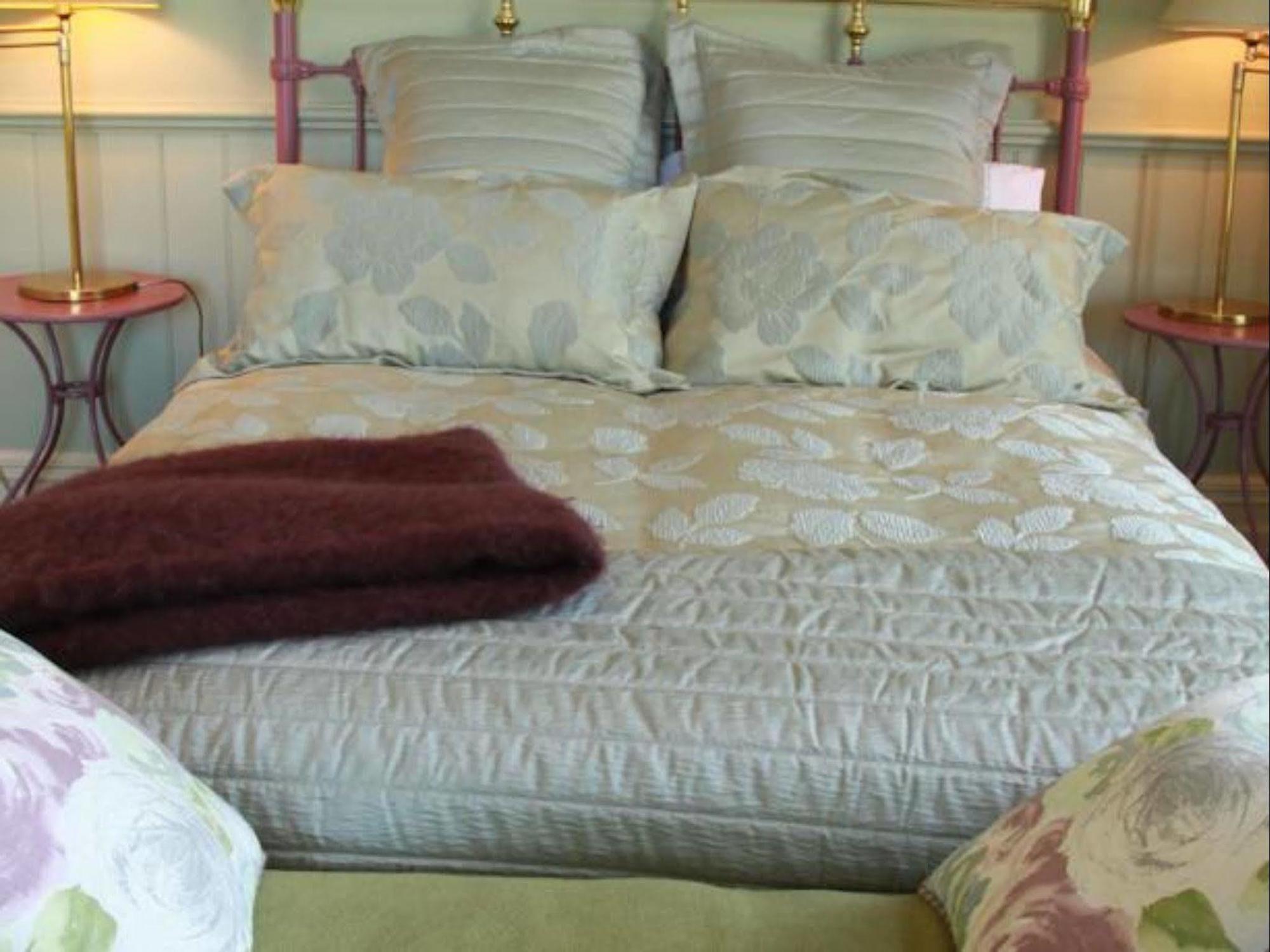Lilac Rose Boutique Bed And Breakfast Christchurch Exterior foto